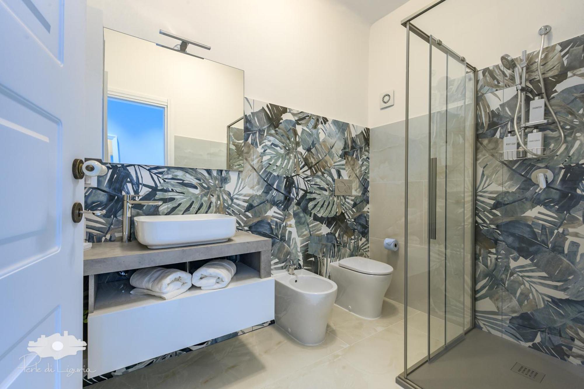 Victoria Apartment Камогли Екстериор снимка